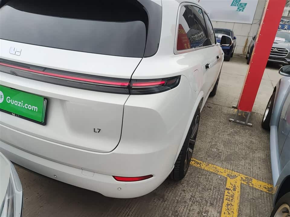 Li Auto Ideal L7