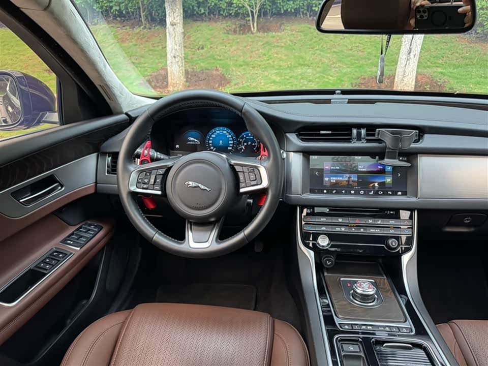 Jaguar XFL Jaguar XFL