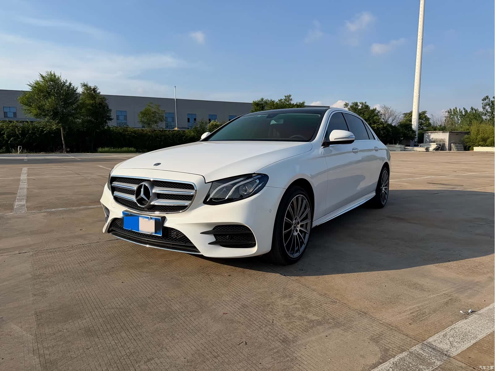 Mercedes-Benz E-Class, 2019 1