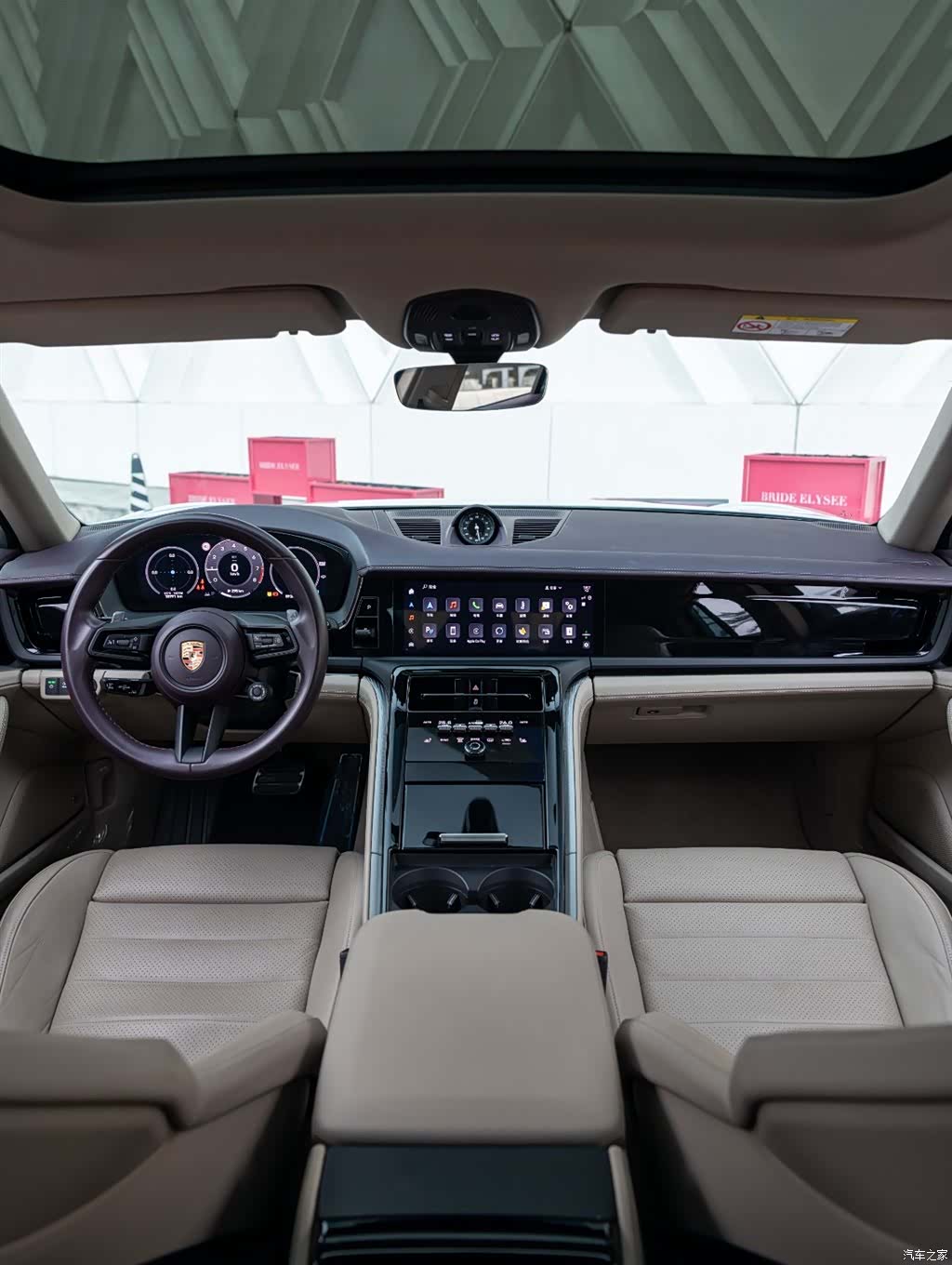 Porsche Panamera, 2024 10