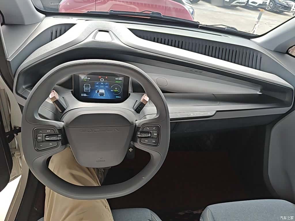 Wuling E200, 2020 10