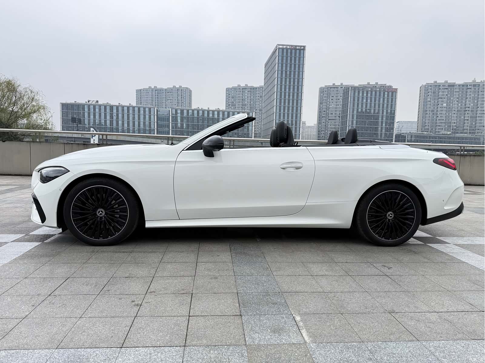 Mercedes-Benz CLE, 2025 6