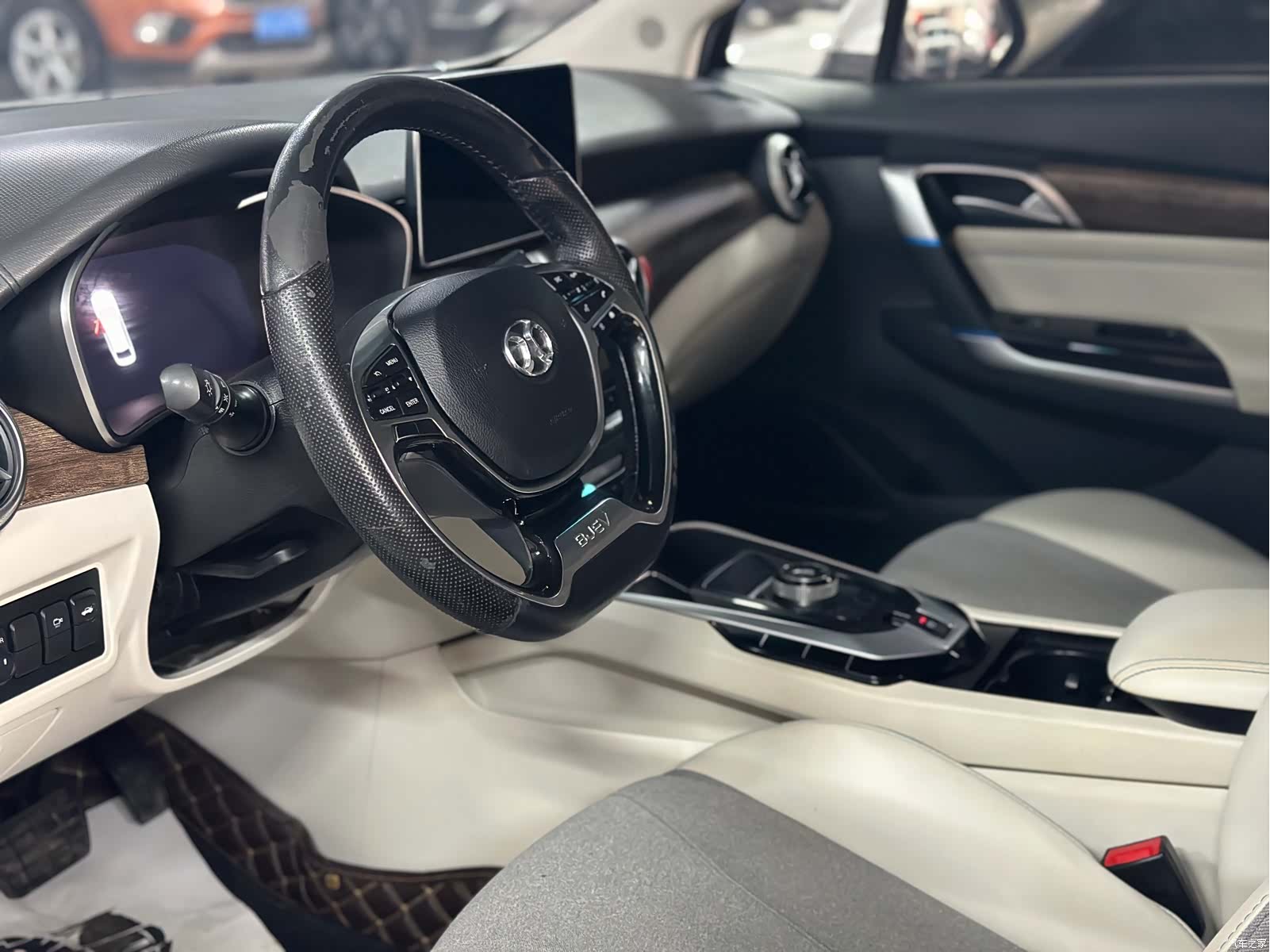 BAIC EU5, 2018 4