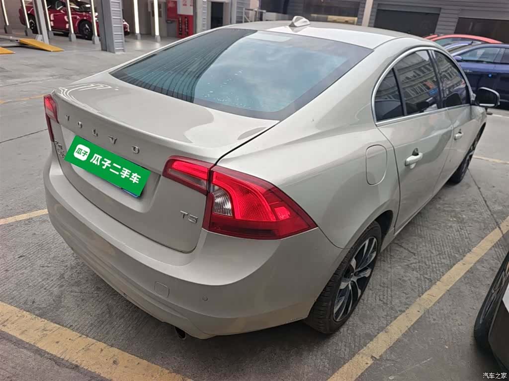 Volvo S60, 2018 7