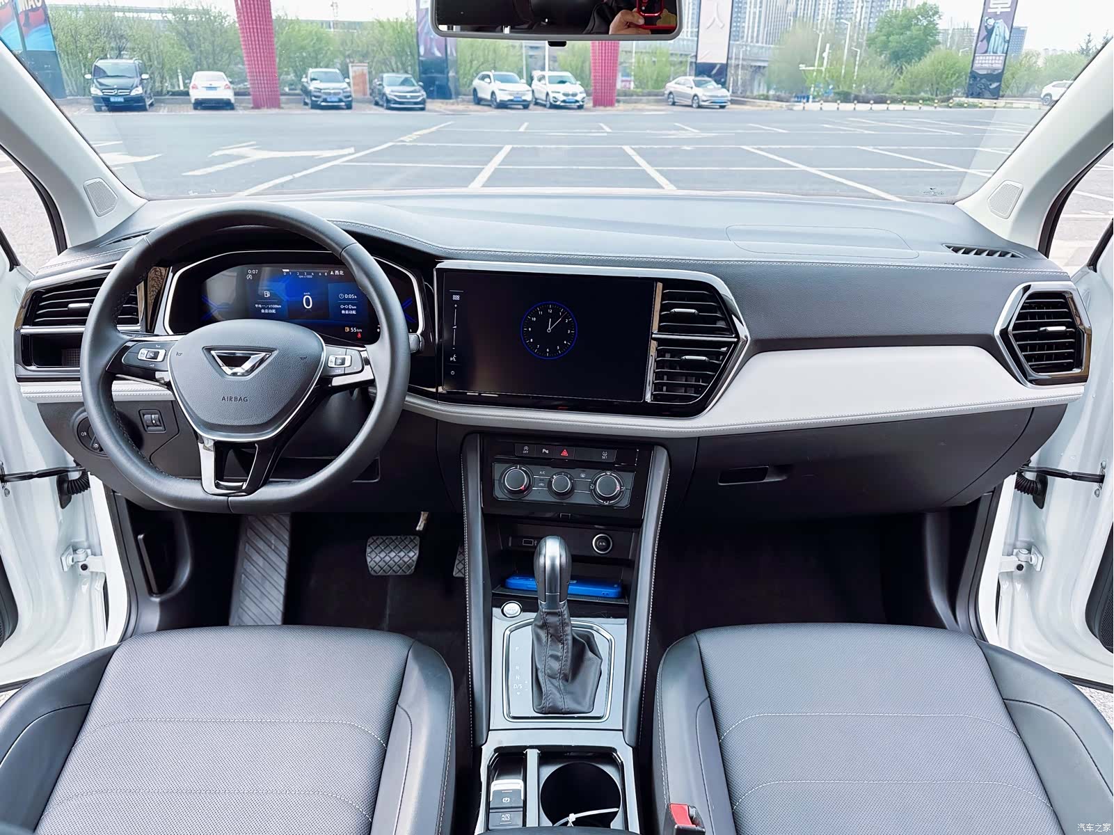 Volkswagen VS7, 2023 6