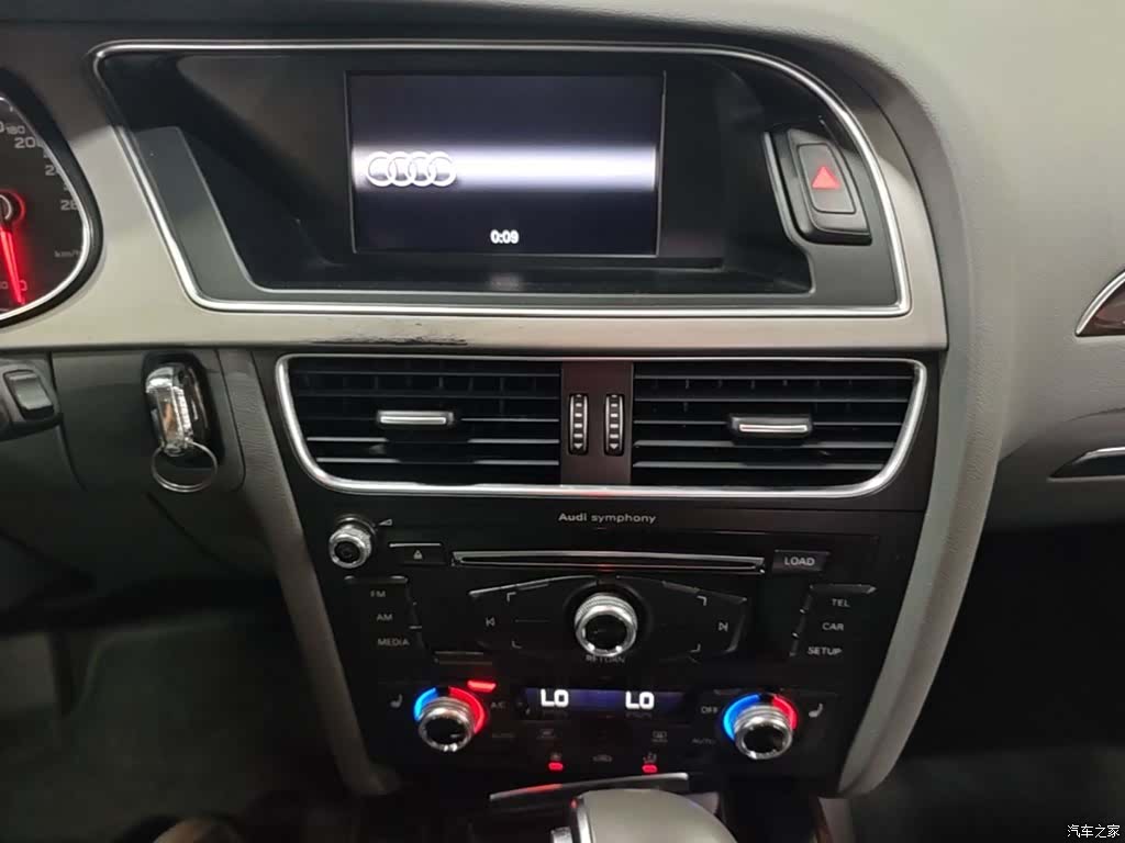 Audi A4L, 2016 13