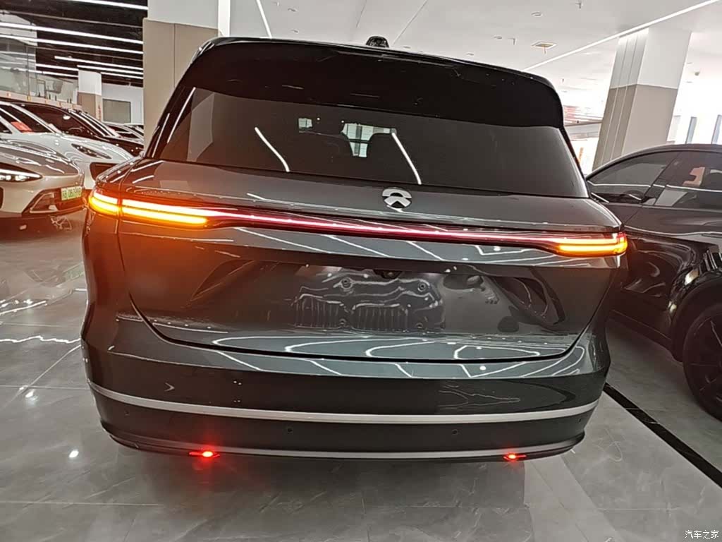 NIO ES8, 2023 6