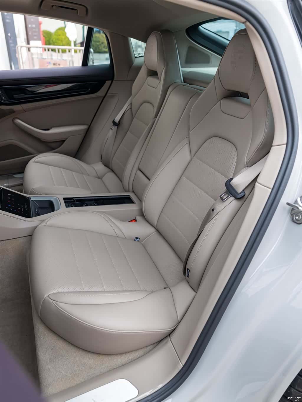 Porsche Panamera, 2024 22