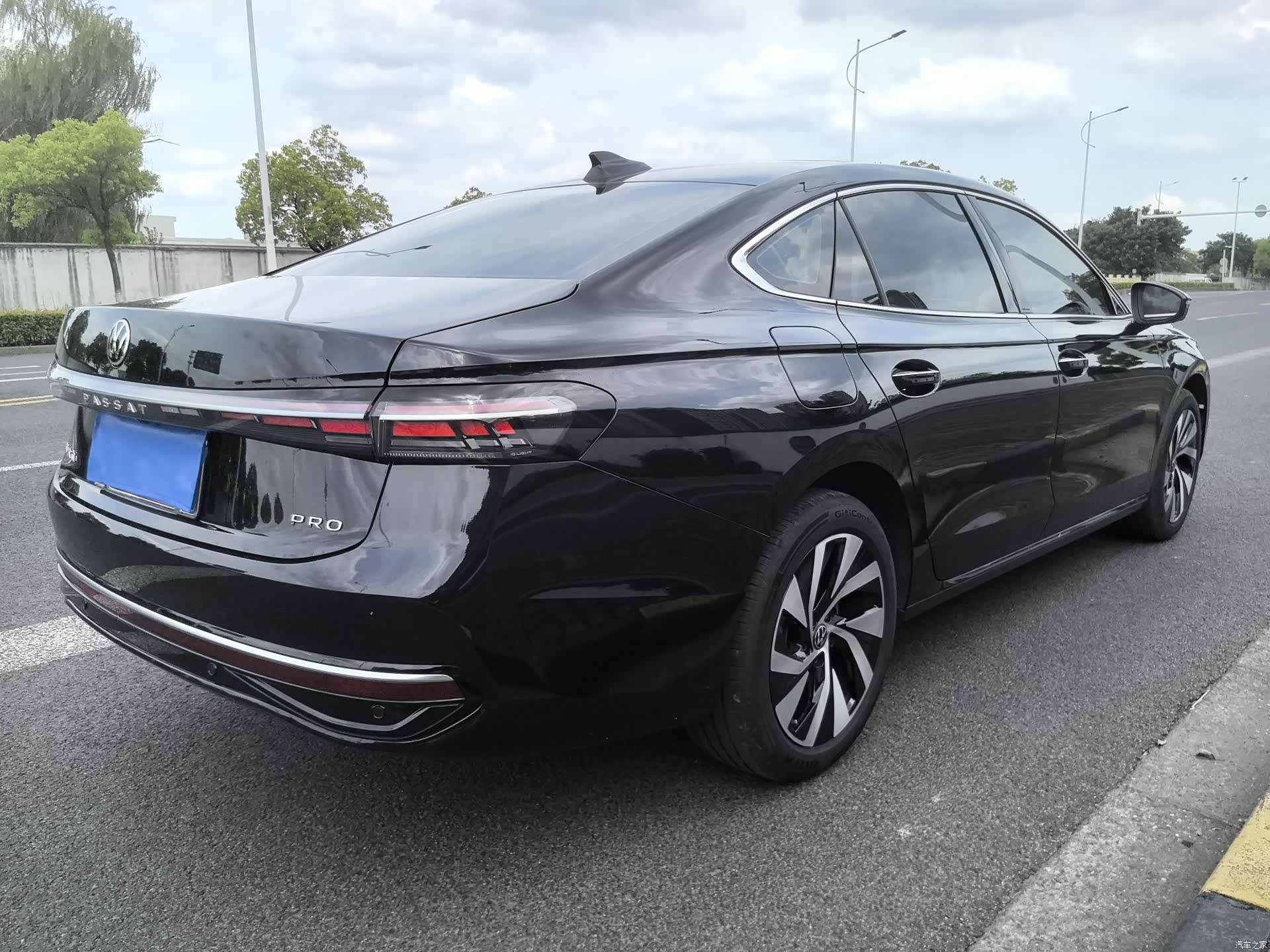 Volkswagen Passat, 2025 12
