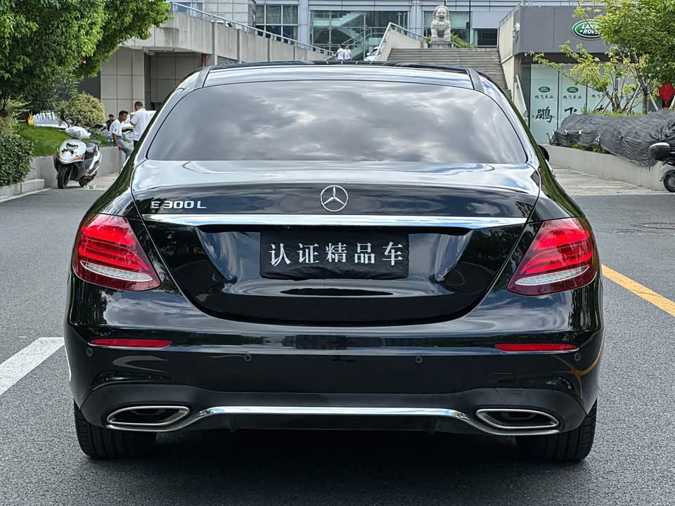 Mercedes-Benz E-class Mercedes-Benz E-class