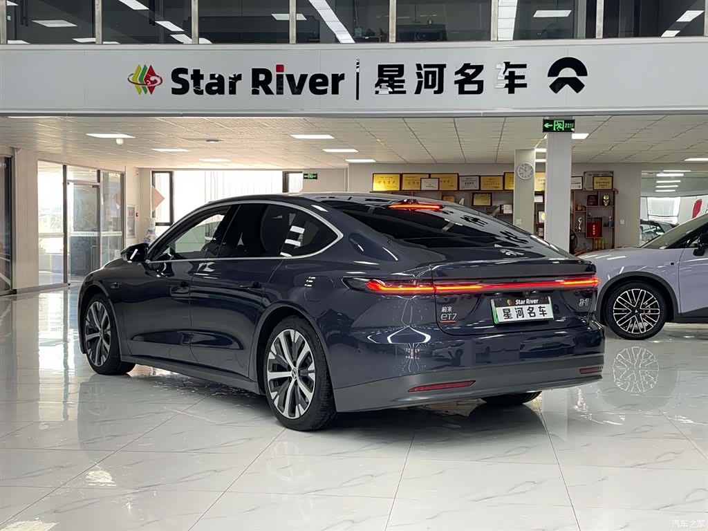 NIO ET7, 2022 все фото
