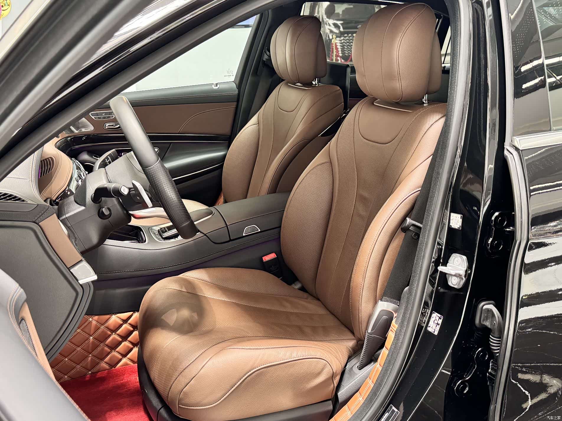 Mercedes-Benz S-Class, 2019 12