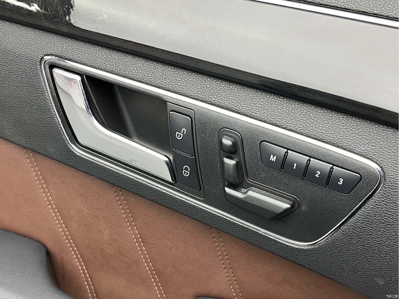 Mercedes-Benz E-Class, 2011 9