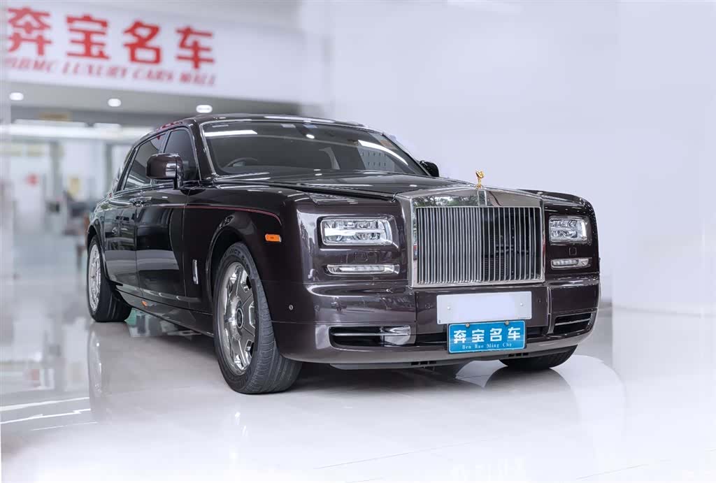 Rolls-Royce Phantom, 2018 3