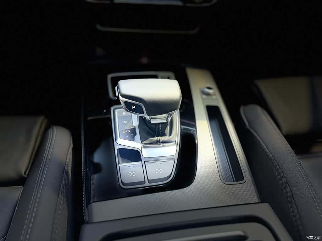 Audi Q5L, 2022 17