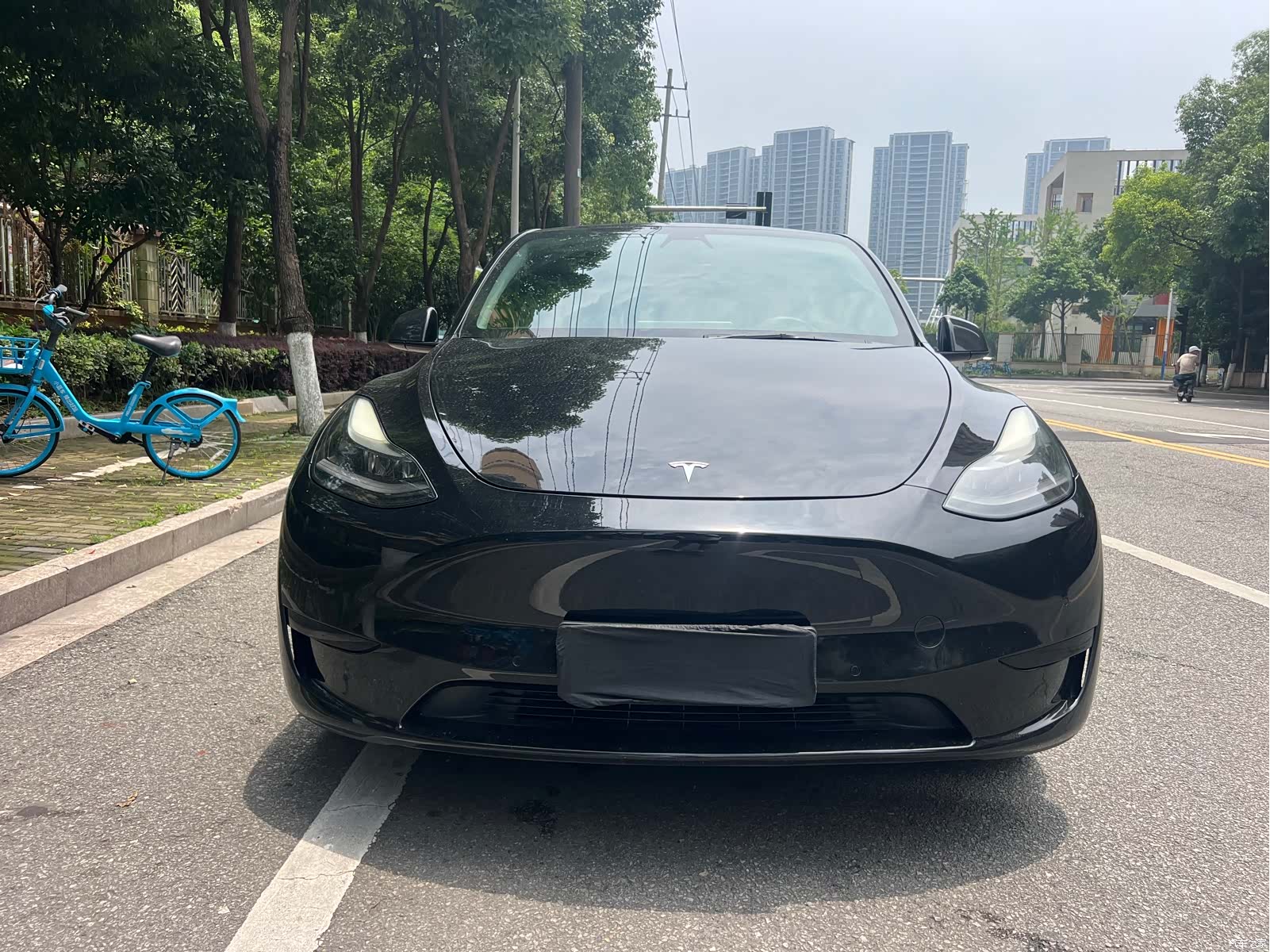 Tesla Model Y, 2022 3