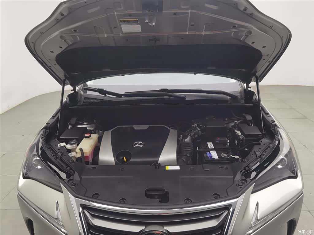Lexus NX, 2016 6