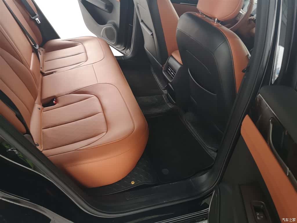 Wuling Starlight, 2025 13