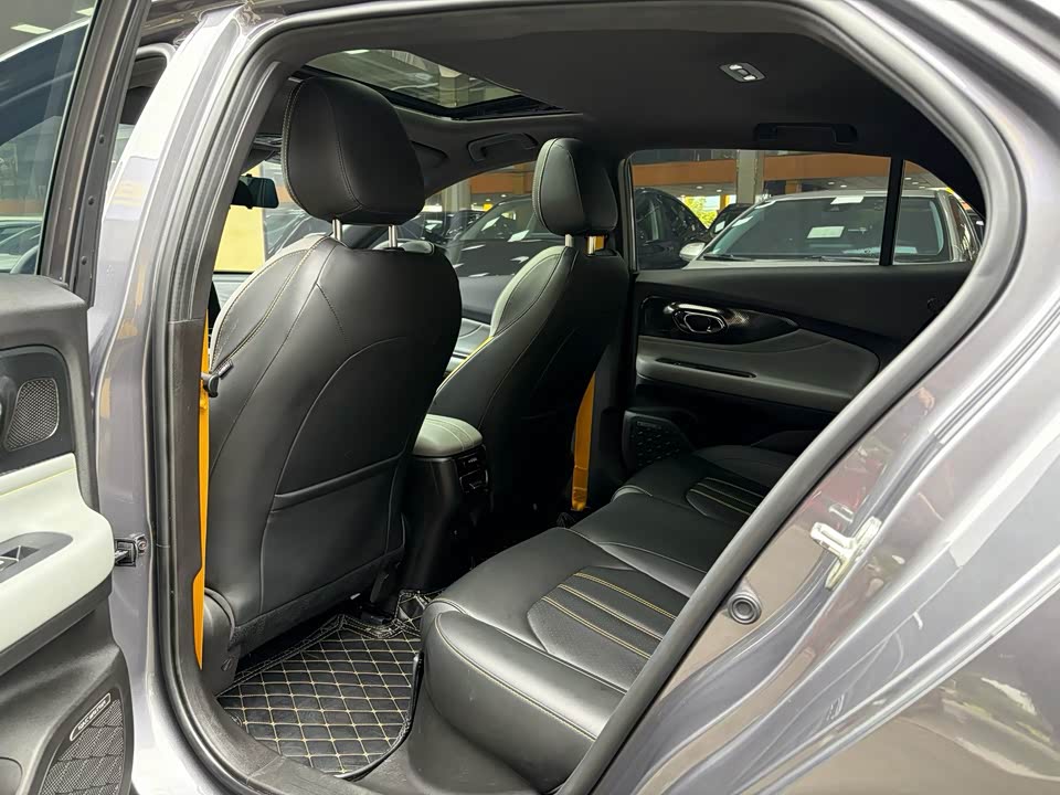 Trumpchi Shadow Leopard