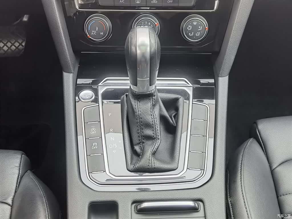 Volkswagen Magotan, 2017 13