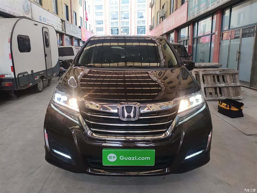 Honda Elysion, 2019 3
