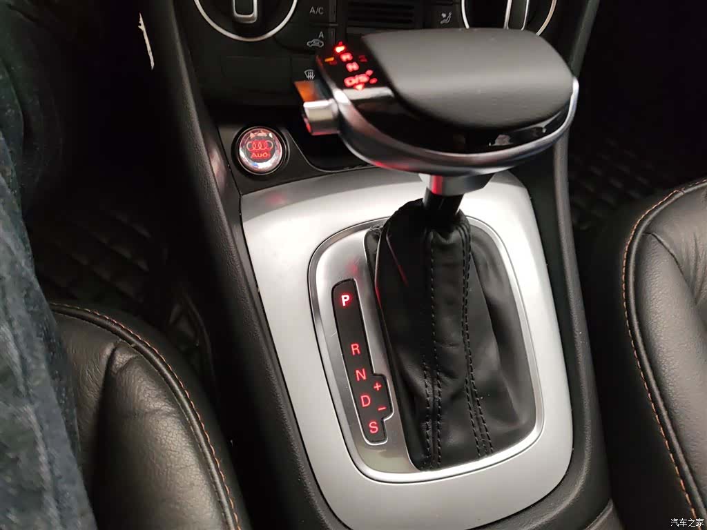 Audi Q3, 2018 14