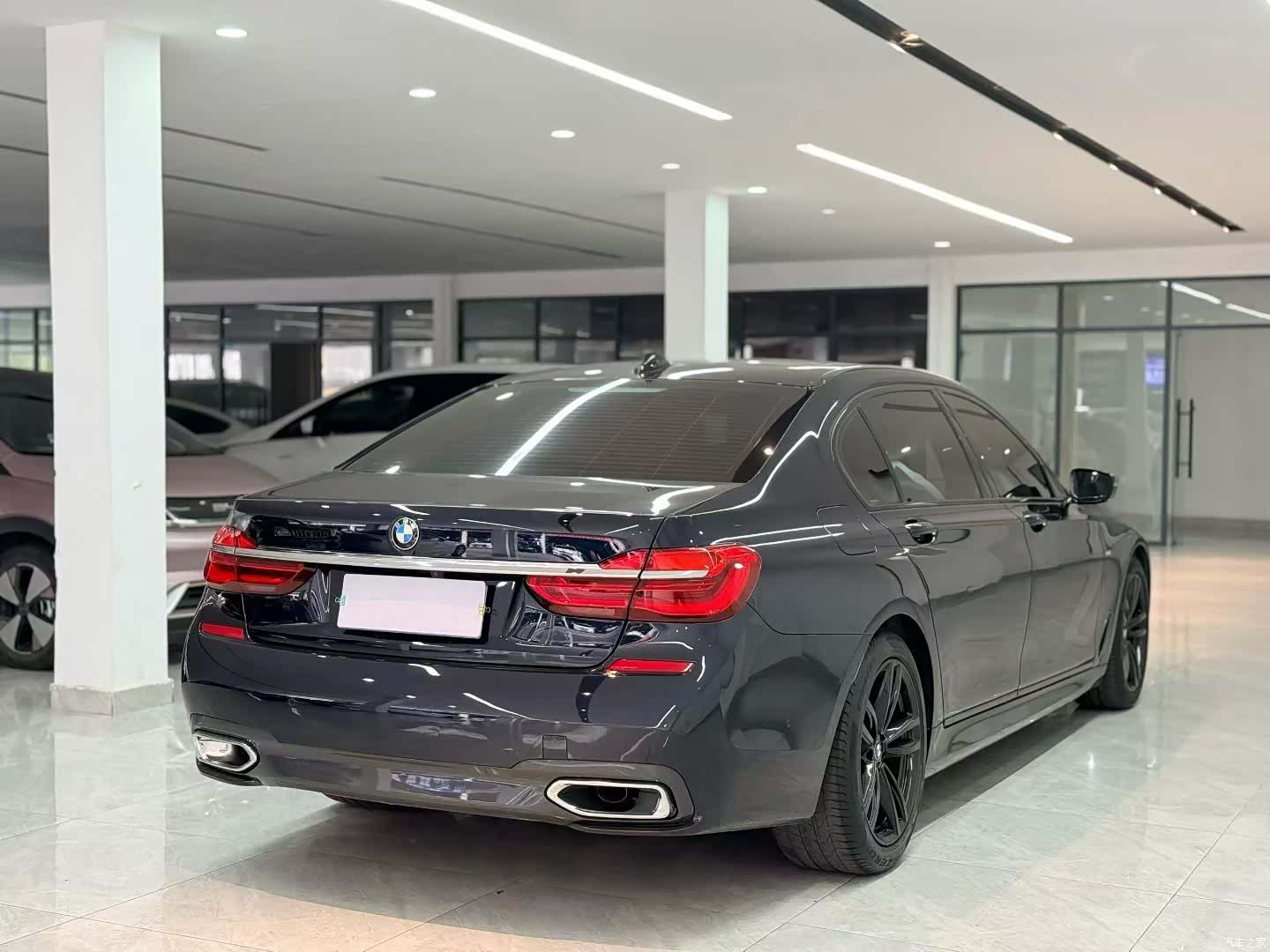 BMW 7 Series, 2018 7