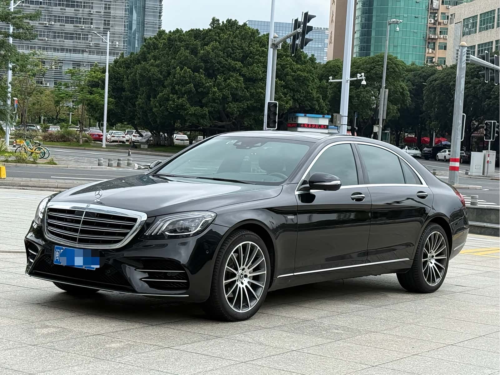 Mercedes-Benz S-Class, 2019 1