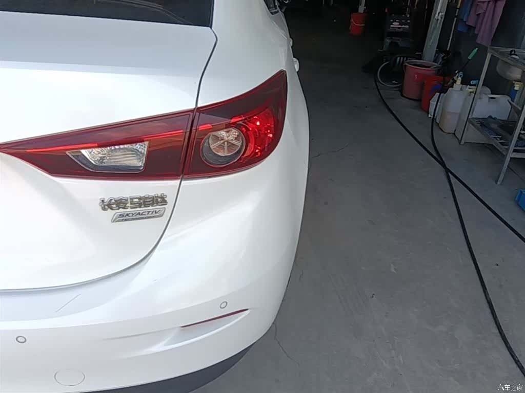 Mazda Mazda3, 2016 8