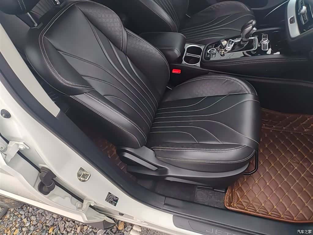 Jetour X70, 2018 25