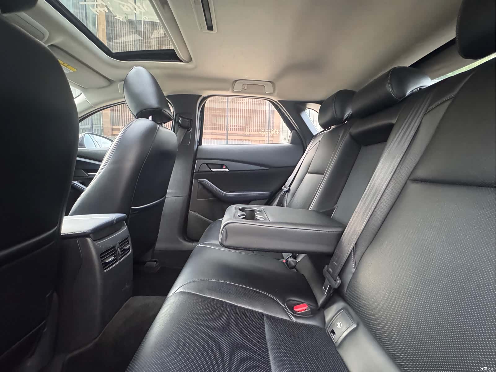 Mazda CX-30, 2021 21