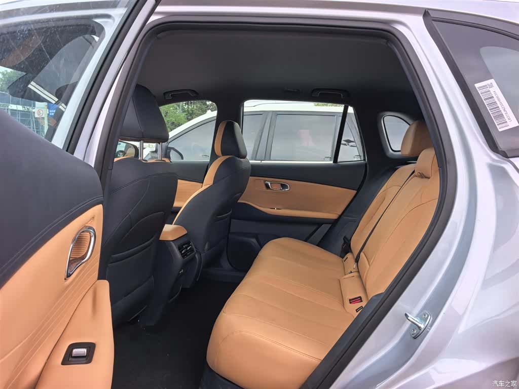 Geely 7, 2025 9