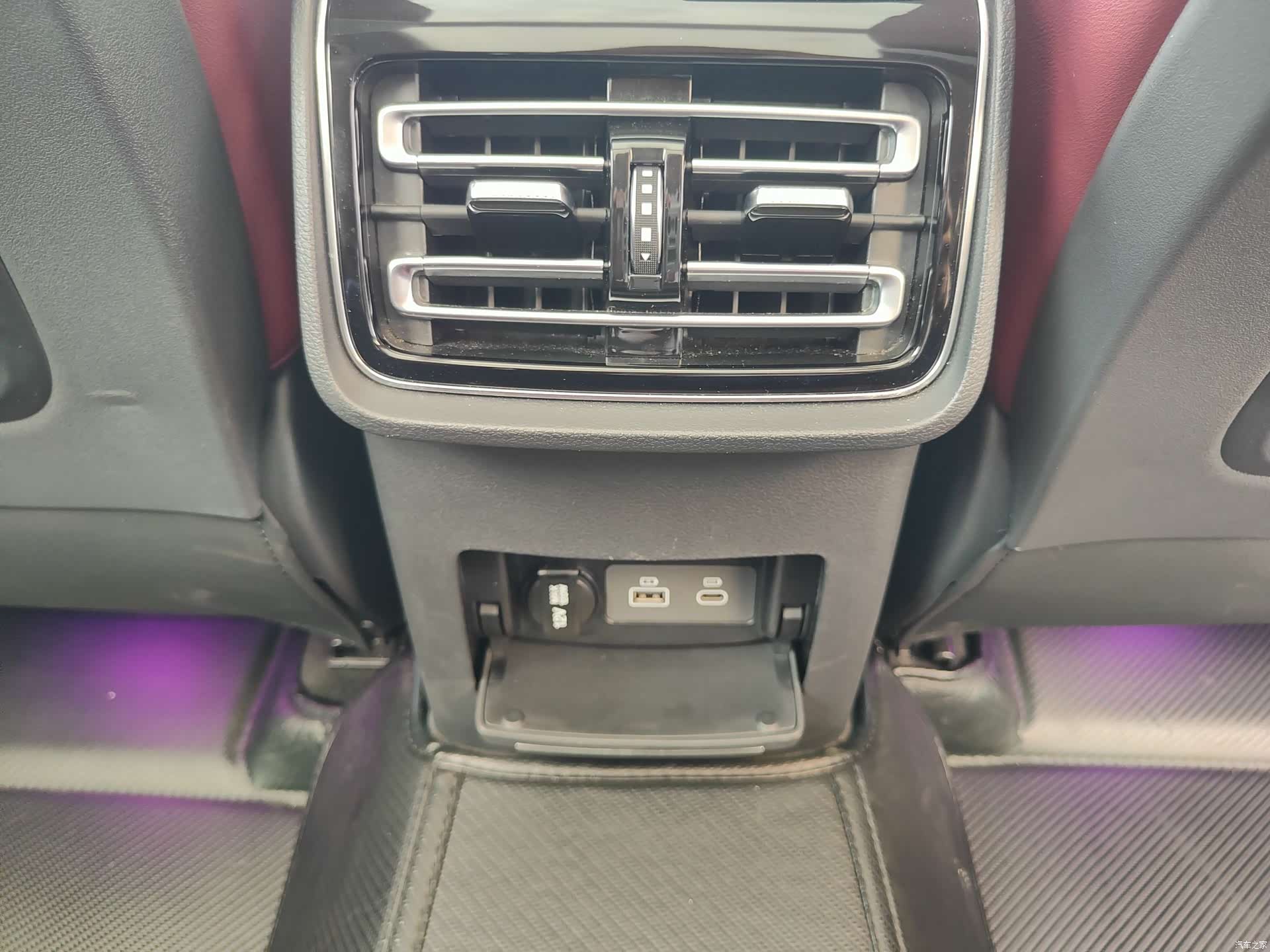 Hongqi HS5, 2023 20
