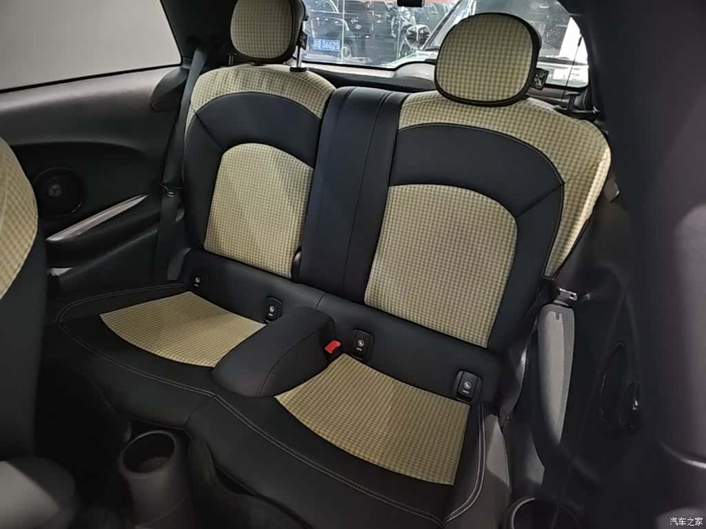 Mini Cooper, 2023 17
