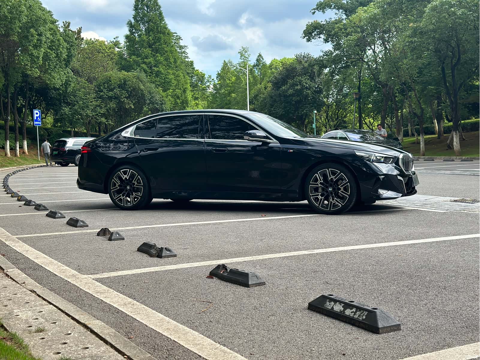 BMW 5 Series, 2024 4