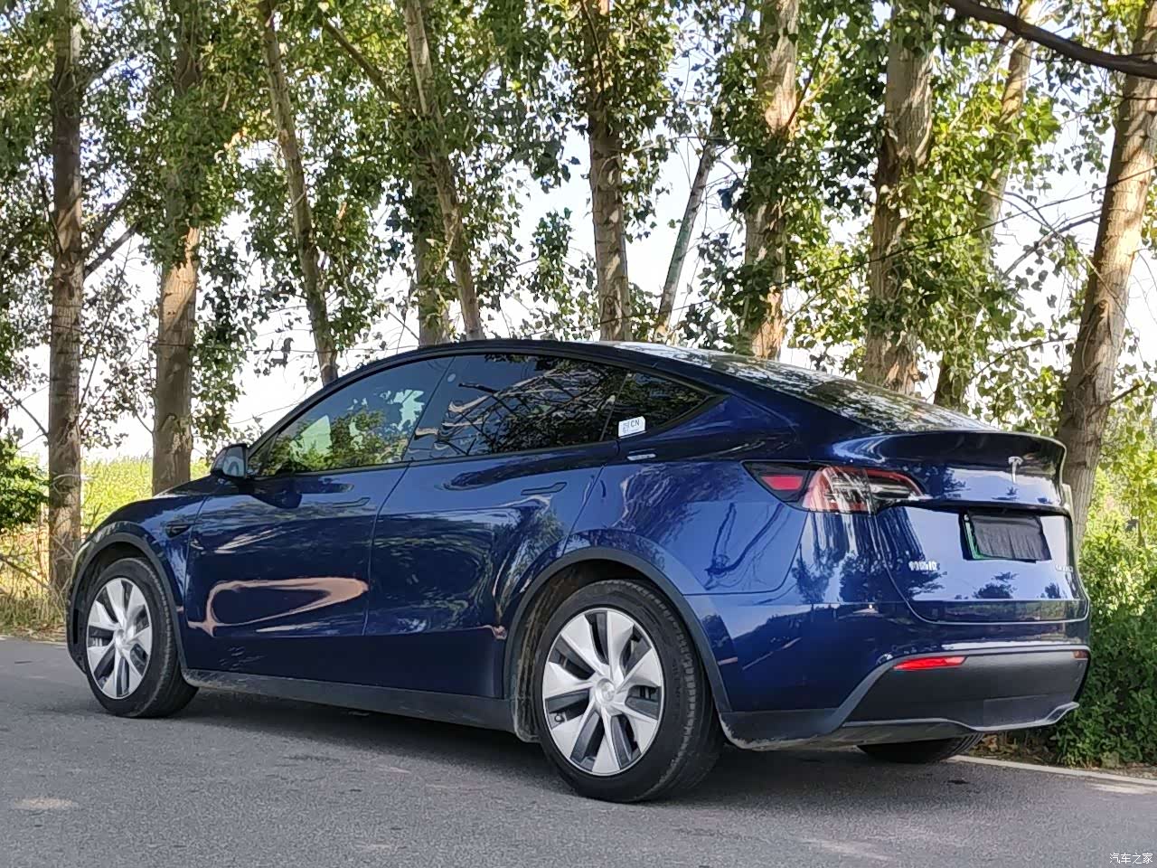 Tesla Model Y, 2022 20