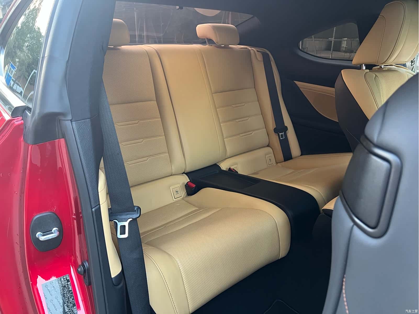 Lexus RC, 2015 9