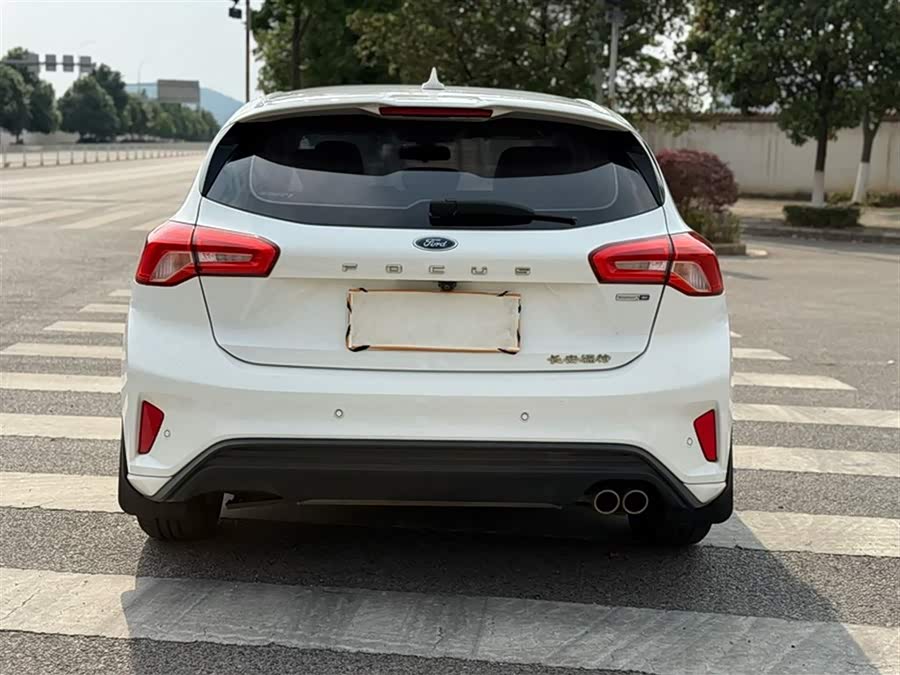 Ford Focus 2020, фото 7