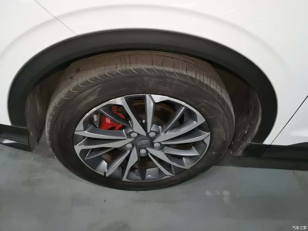 Geely Coolray, 2021 25