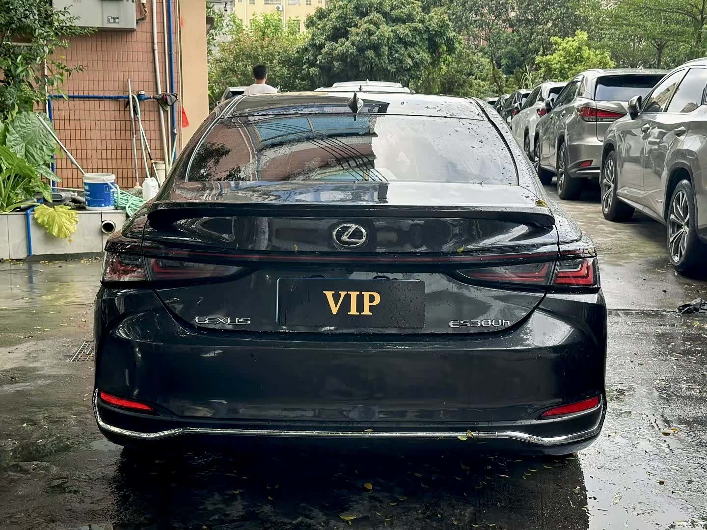 Lexus ES, 2025 9