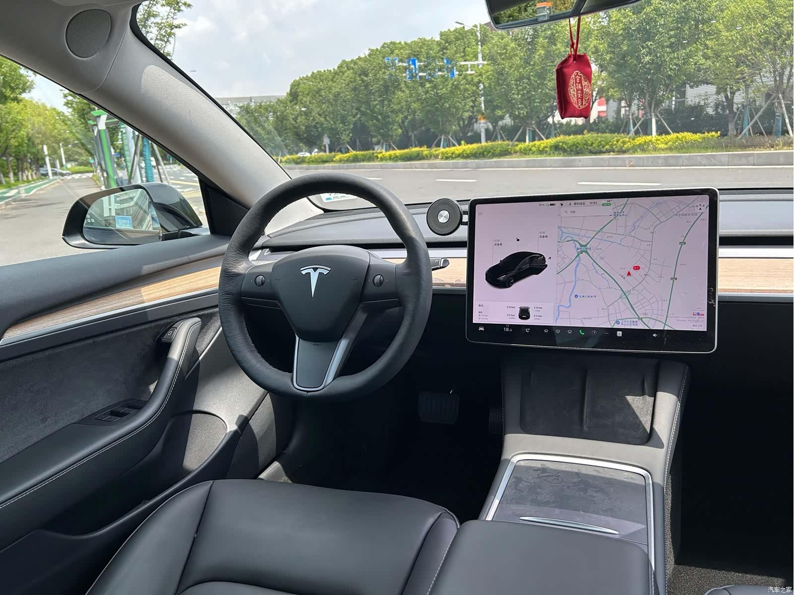 Tesla Model 3, 2022 7