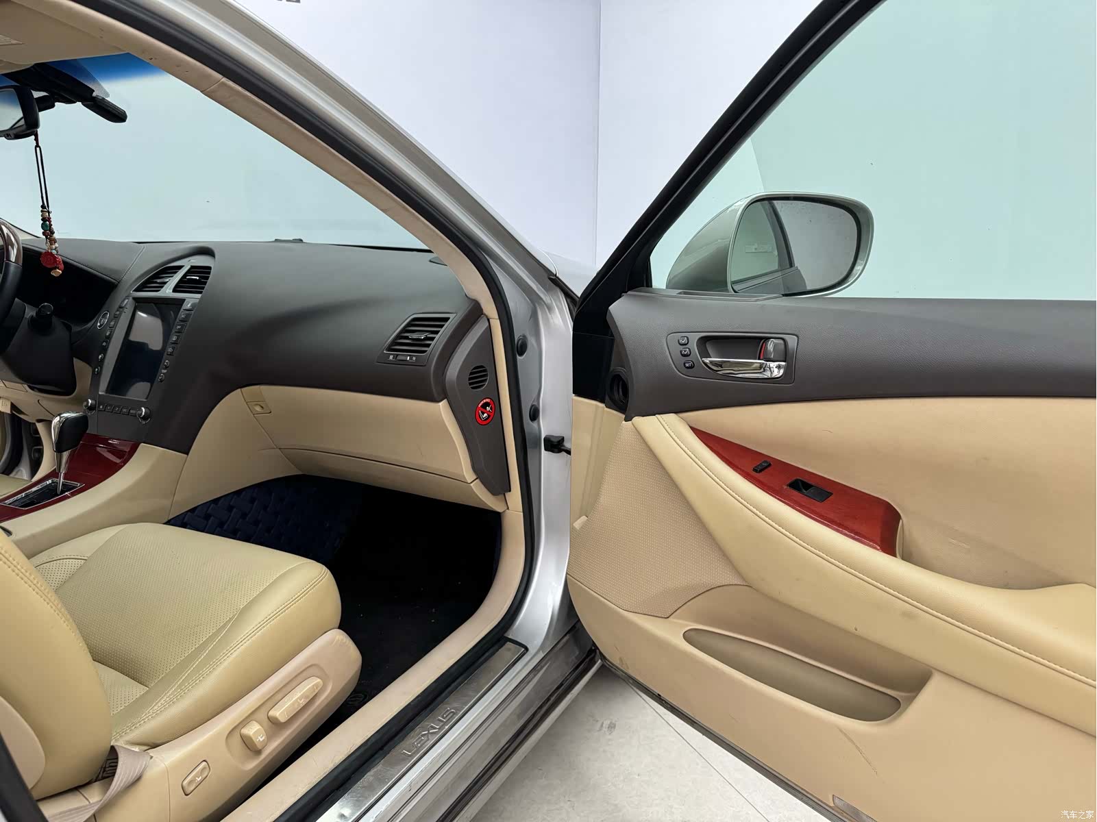 Lexus ES, 2008 12
