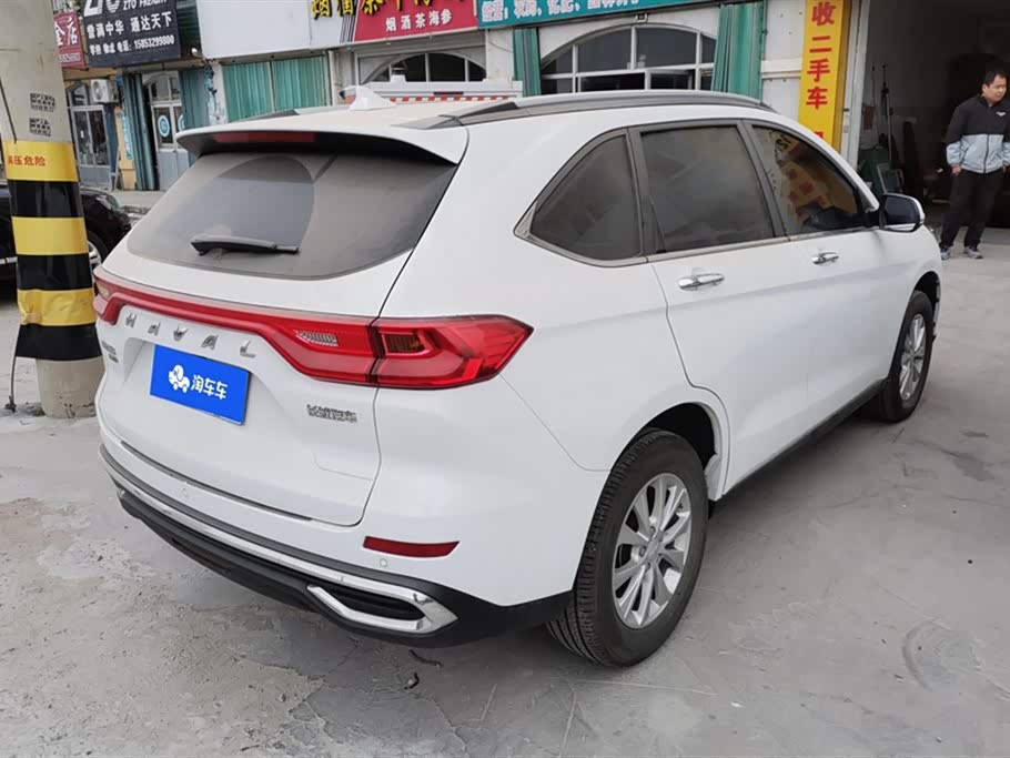 Haval M6