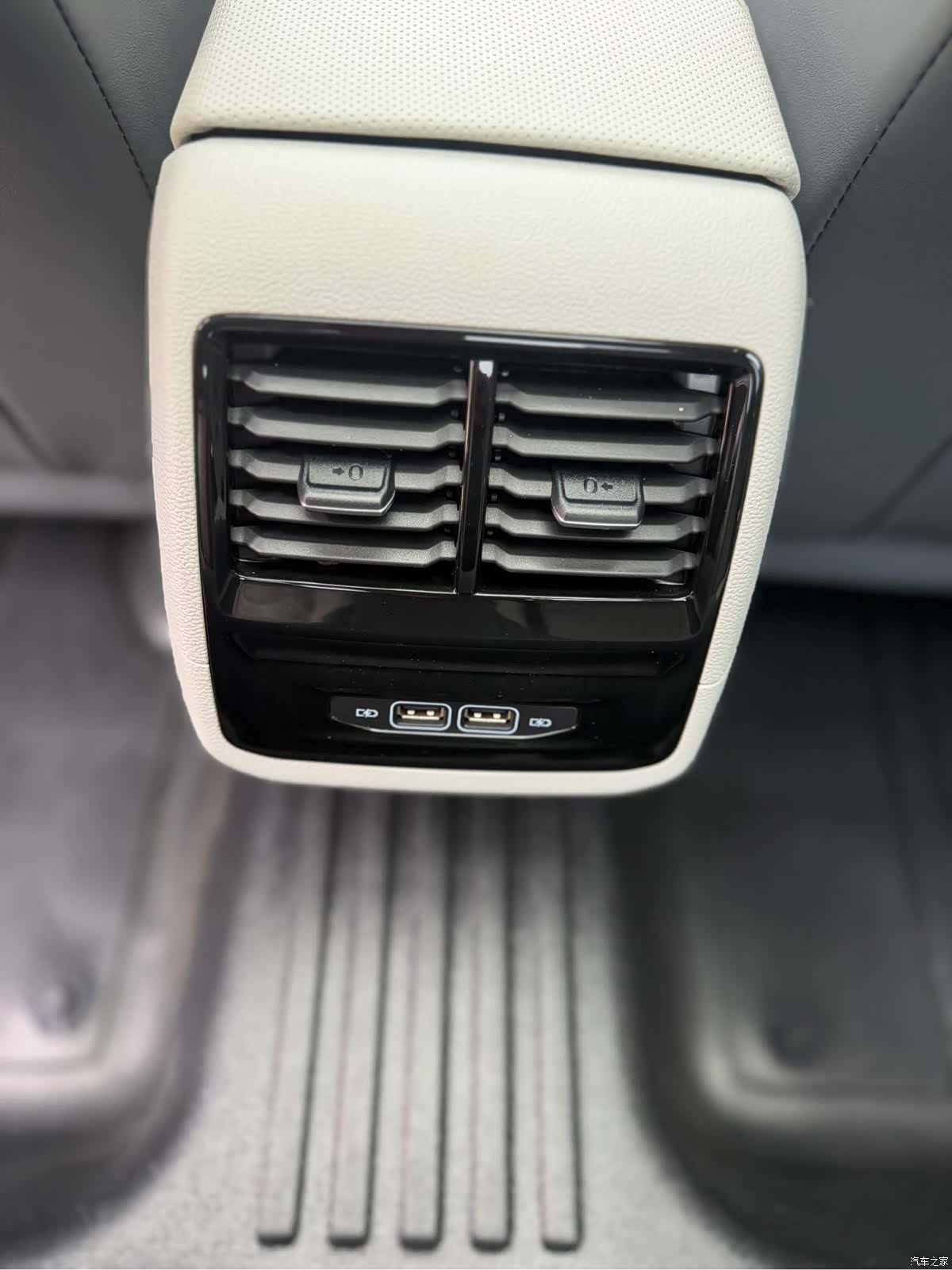 Volkswagen Sagitar, 2022 16