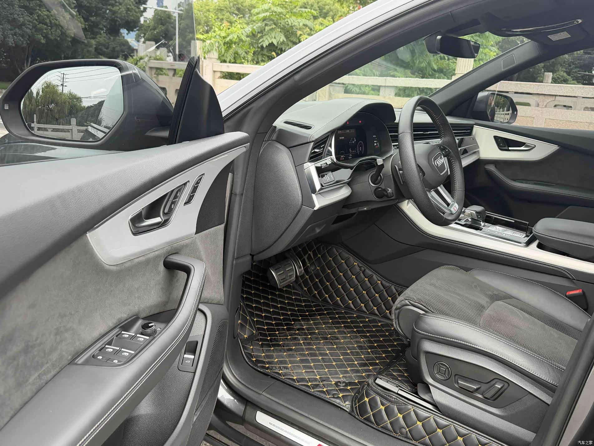 Audi Q8, 2020 18
