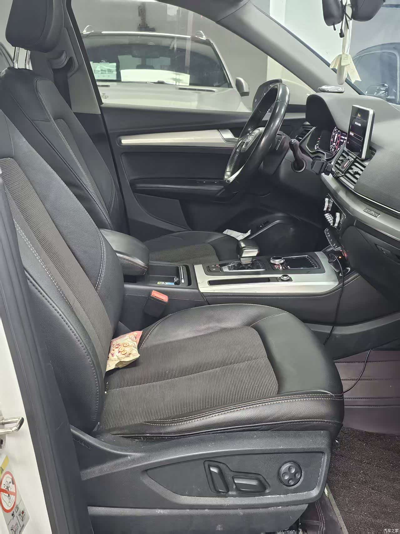 Audi Q5L, 2019 8