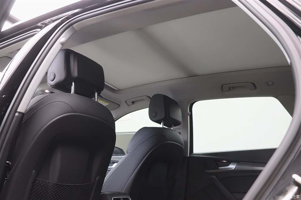 Audi Q5L, 2022 20