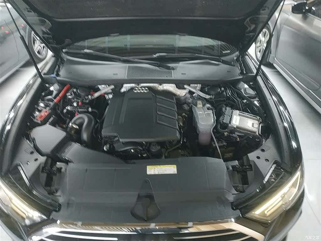 Audi A6L, 2020 13