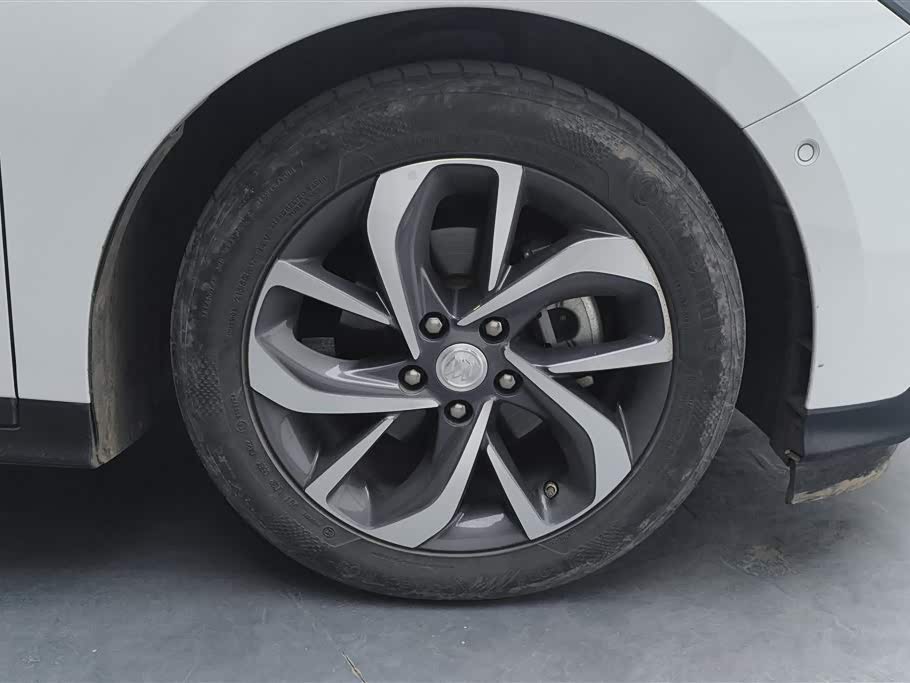 Buick Slightly blue 6