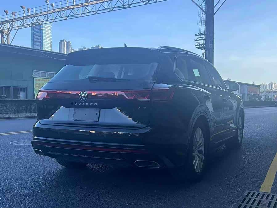 Volkswagen Touareg 2025, фото 8